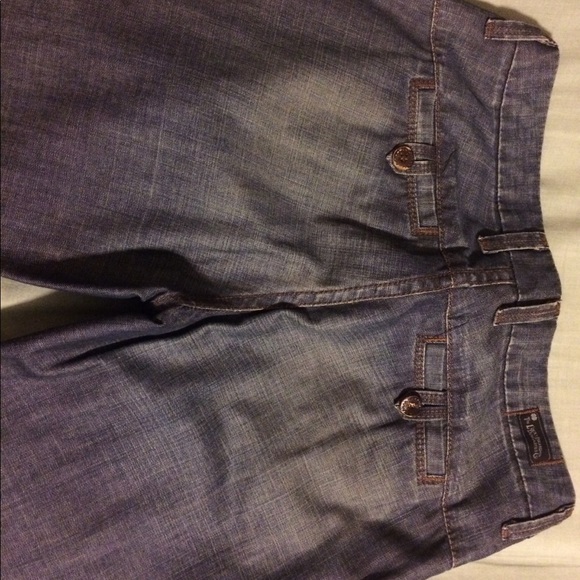 Lucky Brand Jeans - Picture 2 of 3